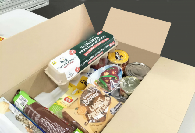 Hamper photo upscale